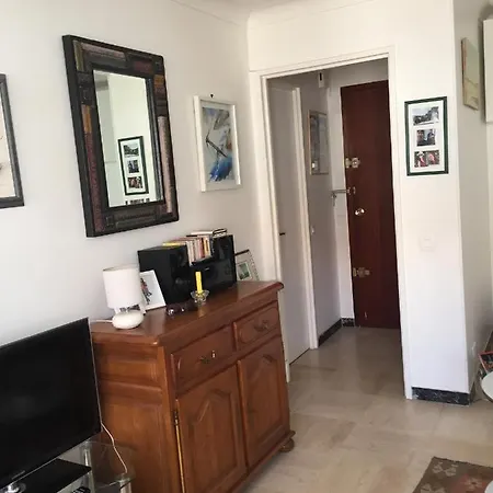 Apartamento Nicestudio With Air Conditioning Minimum 7 Nights